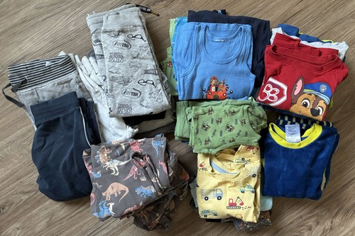 Kleiderpaket - , /